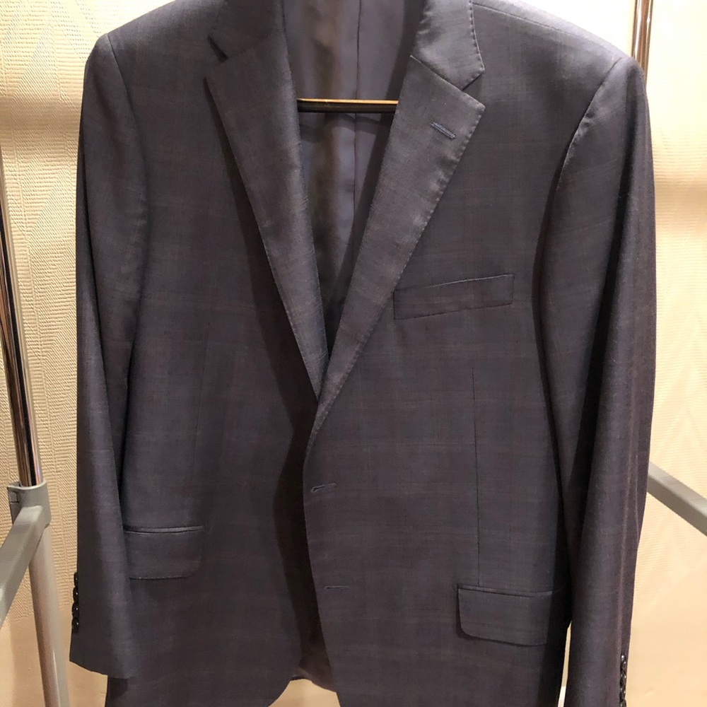 Men’s suit
